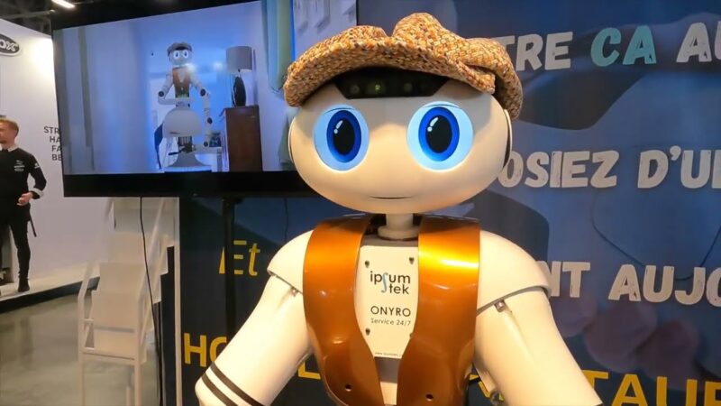 Robot social ONYRO Robotique de service
